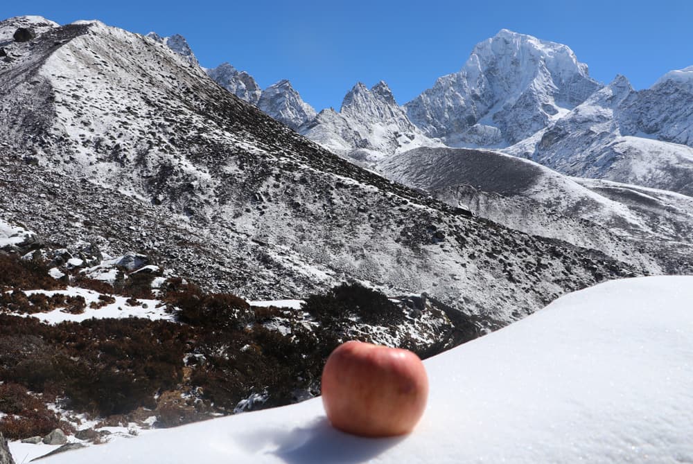 Gokyo 5th Lake 01