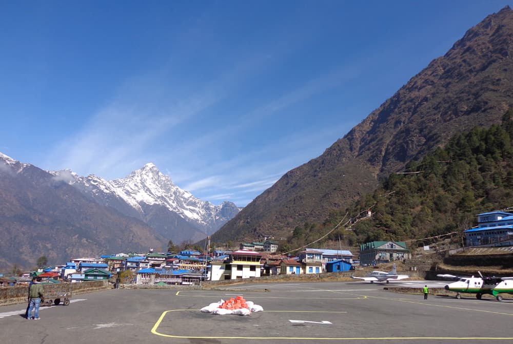 Lukla to Namche 01